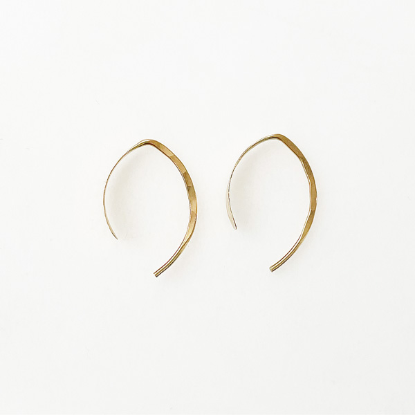 【初入荷】MELISSA JOY MANNING/14 karat yellow gold extra small wishbone hoop