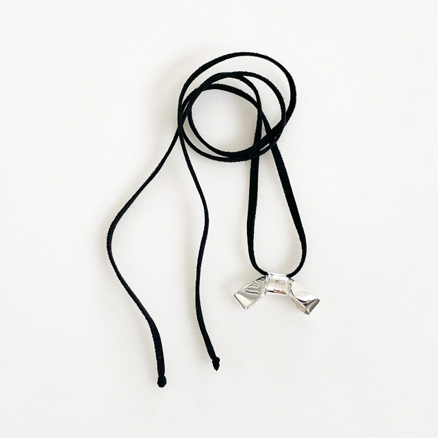 ANNIKA INEZ/Petite Cravat Necklace in Silver
