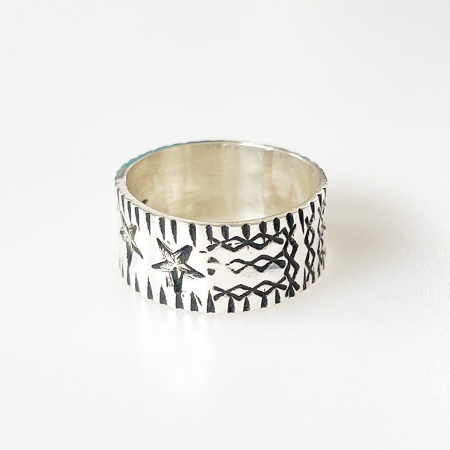 ERICKA NICOLAS BEGAY/Navajo Band Ring SVRG FL #09