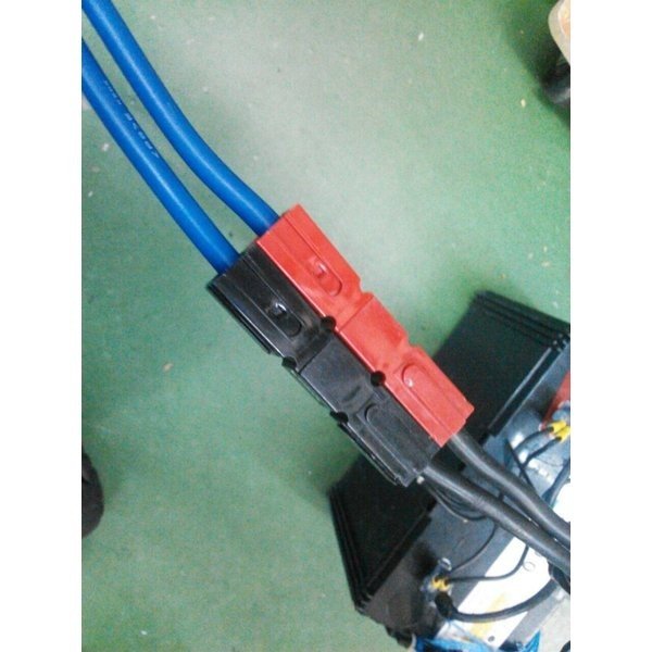 エレキ用クイックコネクタ７５Ａ