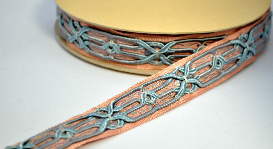 存在感のあるコード入りのフランスリボンです　4カラー【メール便可】