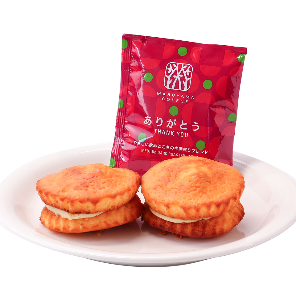 マドレーヌチーズバーガーと丸山珈琲のセット（簡易包装）