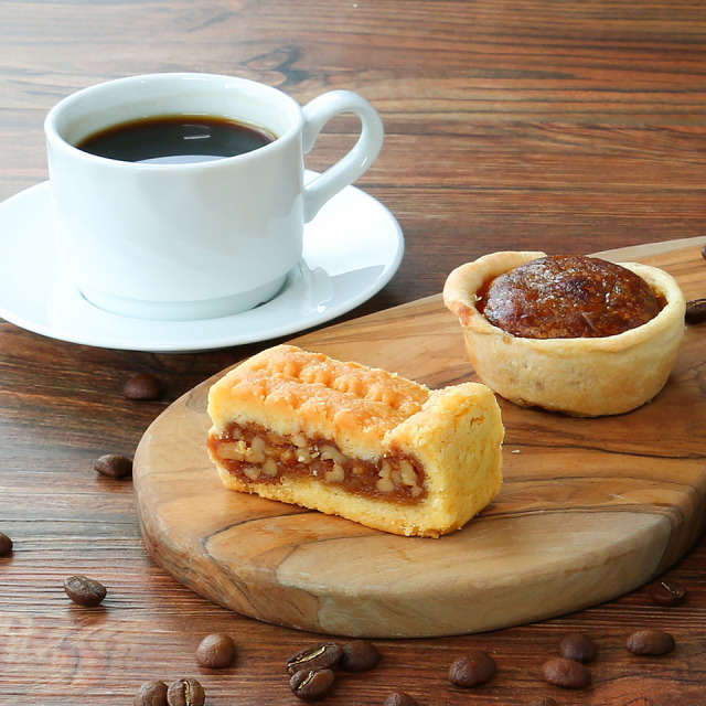 くるみ菓子で楽しむ おやつセット（コーヒー付き）