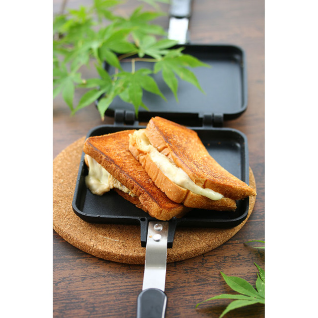 アンチョビマヨネーズのツナメルトサンド