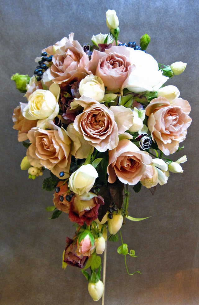 カフェラテ・ティアドロップ