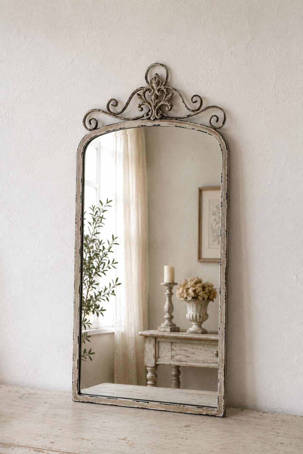 Blanche Arch Mirror（ブランシェ・アーチミラー）｜アンティーク調 壁掛けミラー
