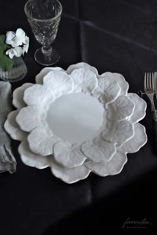 BORDALLO PINHEIRO (ボルダロ・ピニェイロ) ｜ゼラニウム　ディナープレート