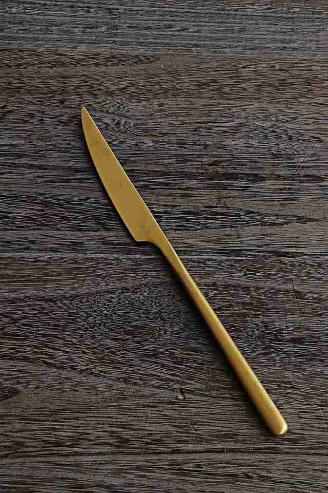 COMAS（コマス）｜Bilbao（ビルバオ） テーブルナイフ ゴールド