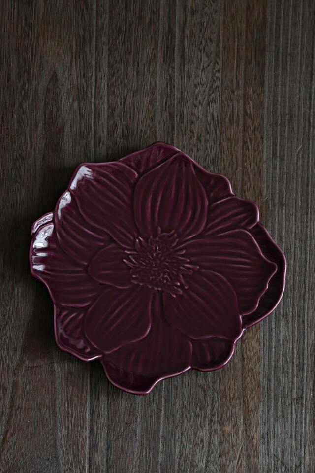 BORDALLO PINHEIRO (ボルダロ・ピニェイロ) ｜BLOOMY(ブルーミー)　　デザートプレート　アネモネ(パープル)