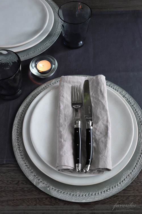 COSTA NOVA（コスタ・ノバ） ｜　RODA（ロダ）ラウンドプレート28（ホワイト/ブラック）