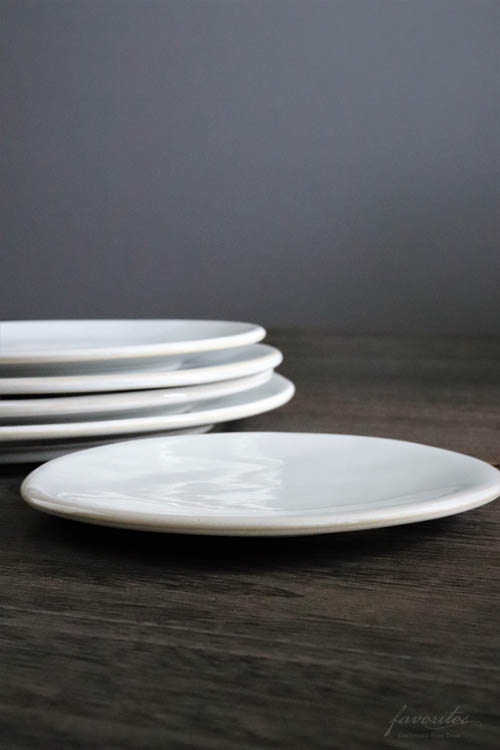 COSTA NOVA（コスタ・ノバ） ｜　RODA（ロダ）ラウンドプレート28（ホワイト/ブラック）