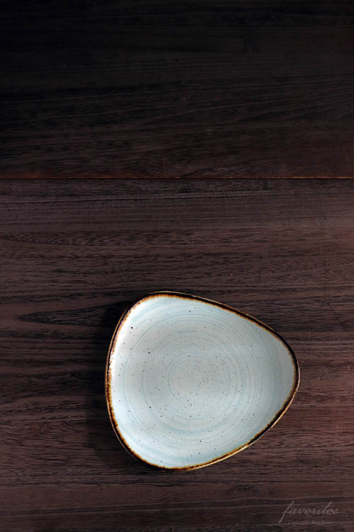 STONECAST（ストーンキャスト） ｜ トライアングル プレート ダックエッグブルー S (20.5cm)