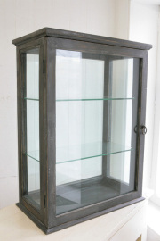 ノアール・ガラスショーケース