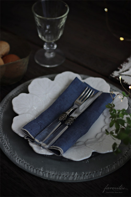 fiorira un giardino（フィオリラ ウン ジアルディーノ）｜リネン100％ナプキン　ブルー　40×40cm