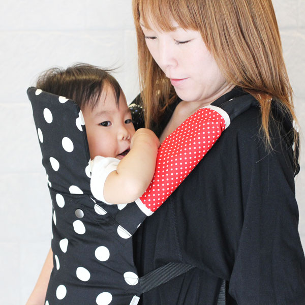 ちゅうちゅうパッド(２枚組)　ベビーキャリアの肩紐用よだれカバー 【ネコポス可】 [M便 1/4]ch