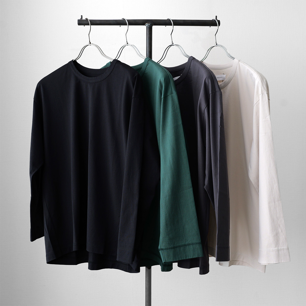 PERS PROJECTS - OLIVER L/S TEE