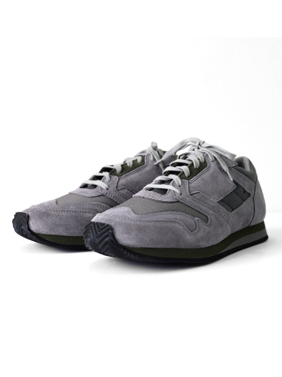 REPRODUCTION OF FOUND - British Military Trainer - Gray/Gray