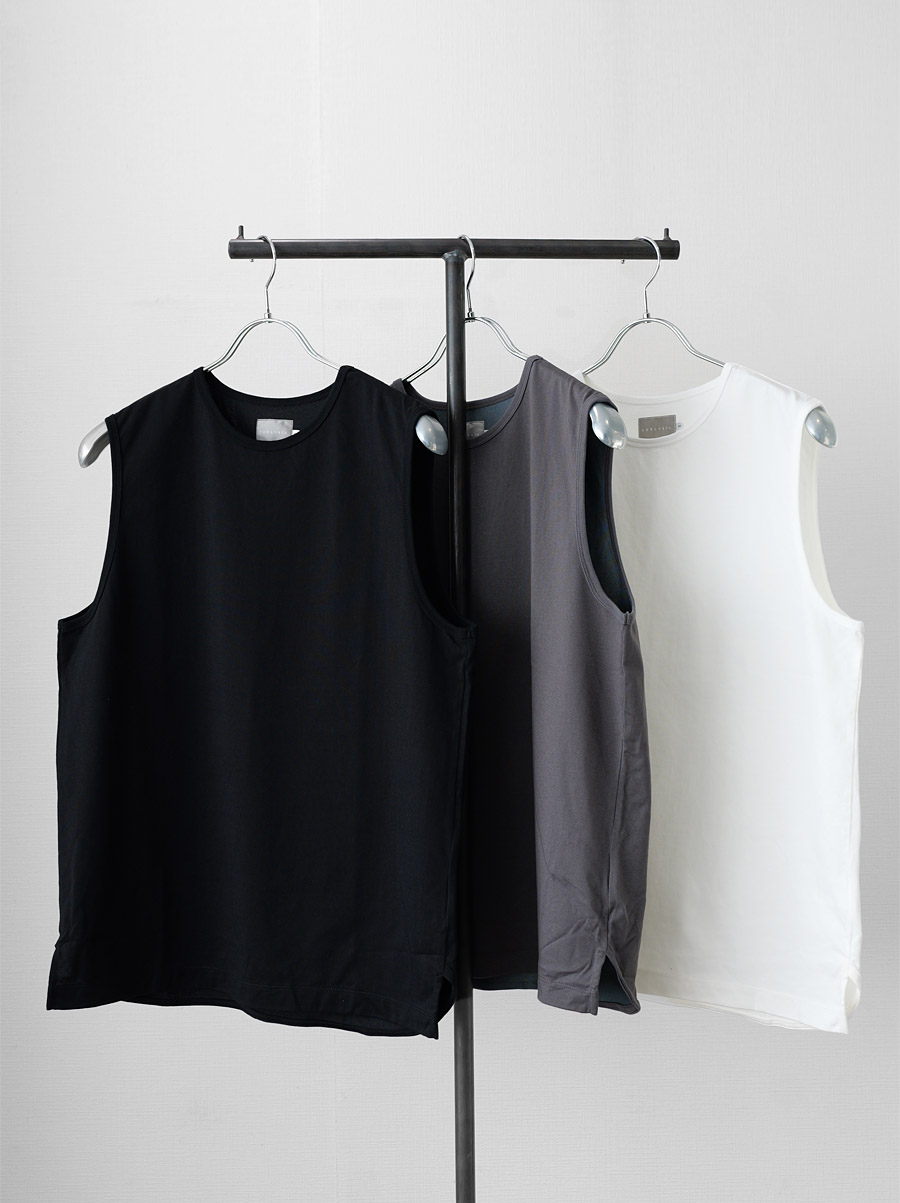 CURLY - ICE PACK SLEEVELESS TEE