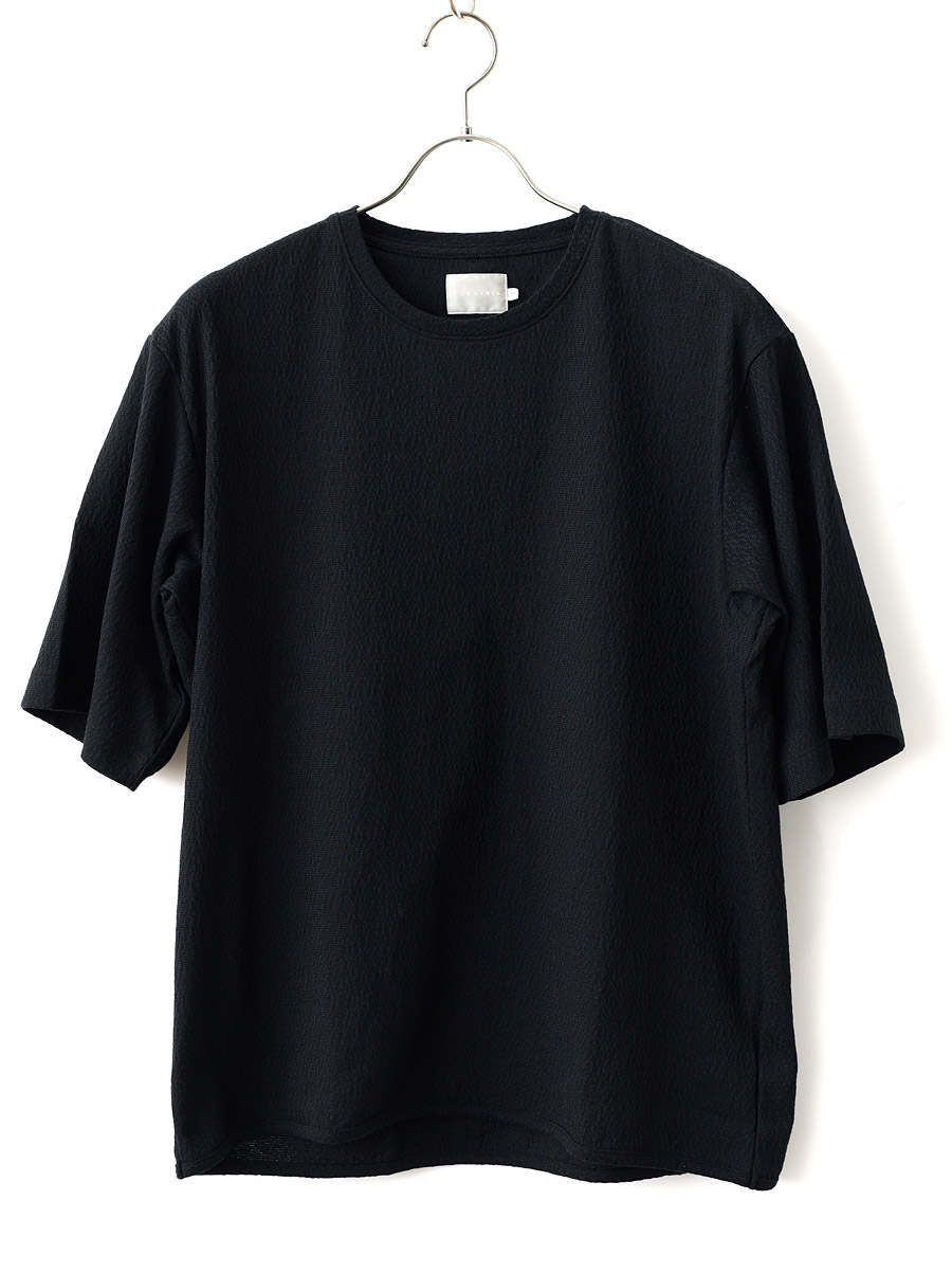 CURLY - AMUNZEN LINKS TEE - Black