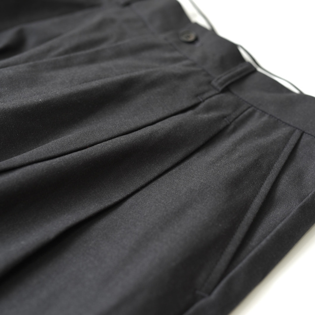 STILL BY HAND COTTON CHAMBRAY PANTS タグ付き STILL BY HAND （スティルバイハンド）PT09243 2タックコットン