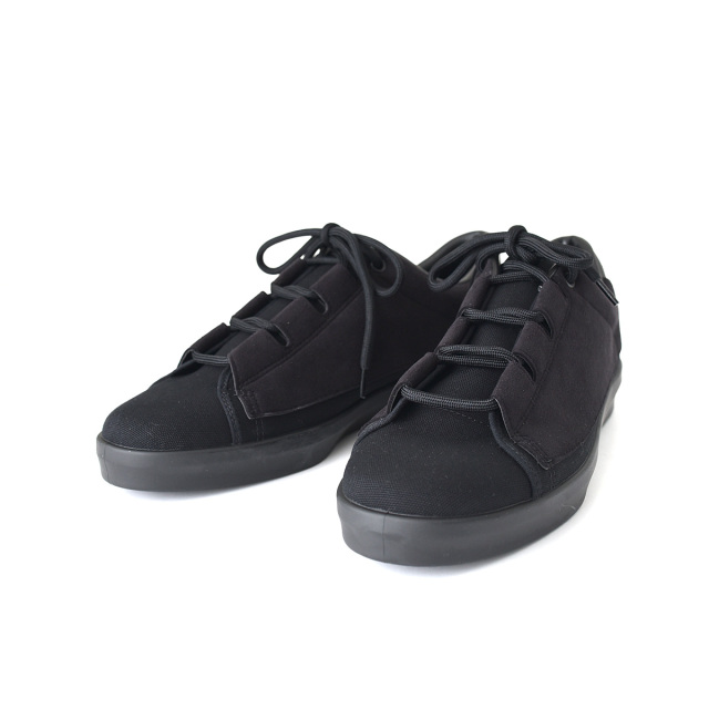 MOONSTAR - RALY 24C - Black