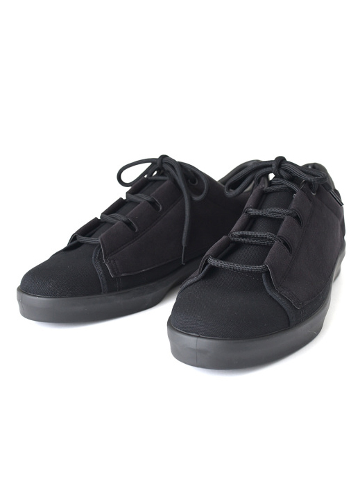 MOONSTAR - RALY 24C - Black