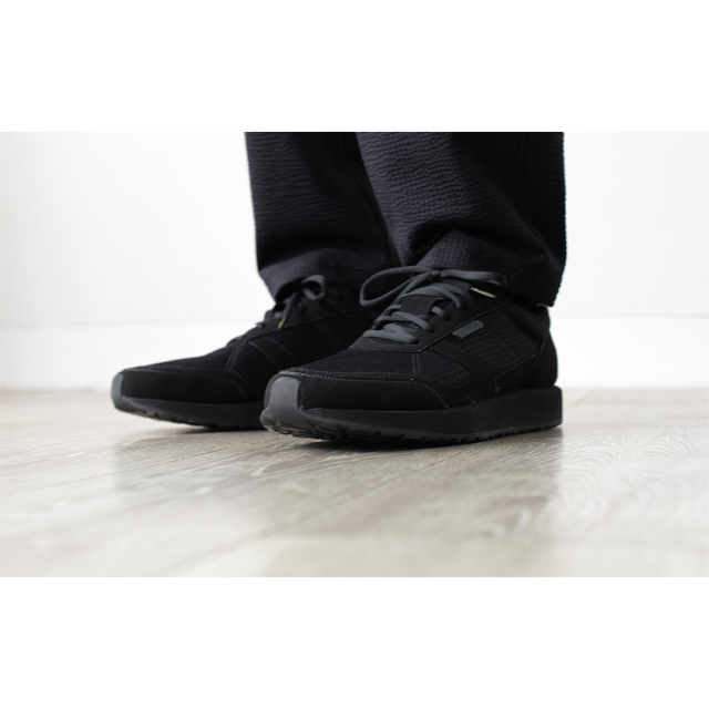 LUNGE　Classic Run N　スニーカー　UK8　 EUR42 Lunge （ルンゲ） - Classic Run N | 通販 - FENEST - 東京 新宿