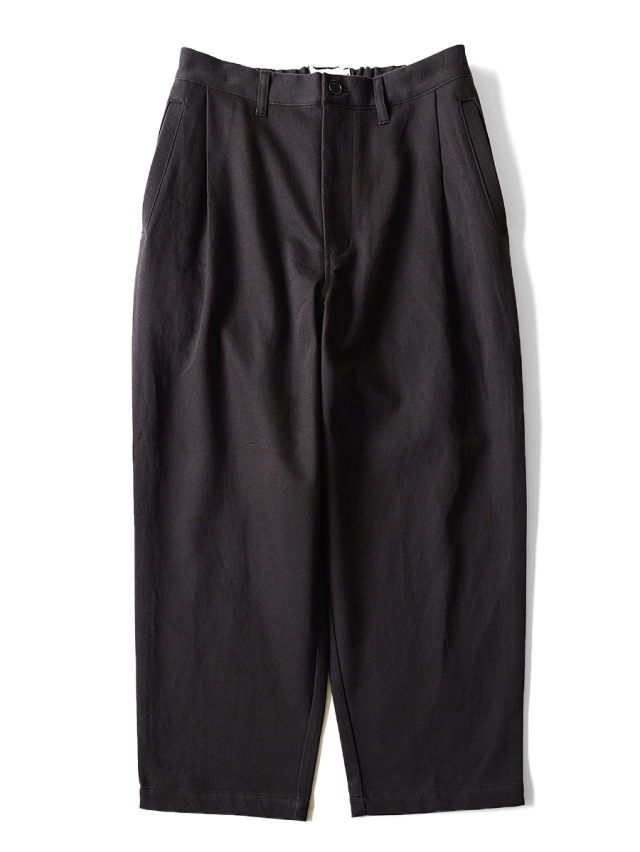 STILL BY HAND -  Cotton Twill 1Tuck Pants - Charcoal