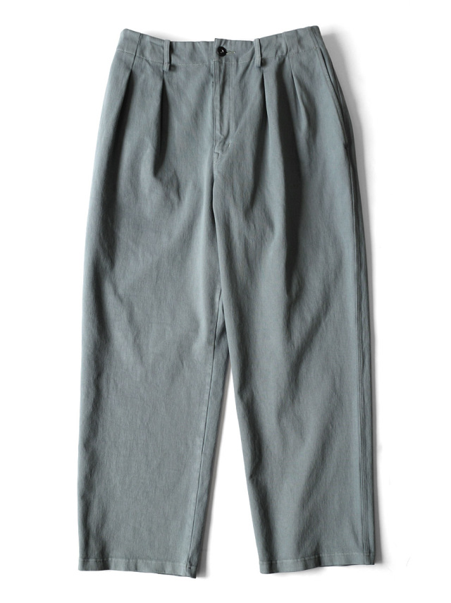 CURLY - KNIT DENIM 2 TUCK EZ WIDE SLACKS - STEEL GRAY