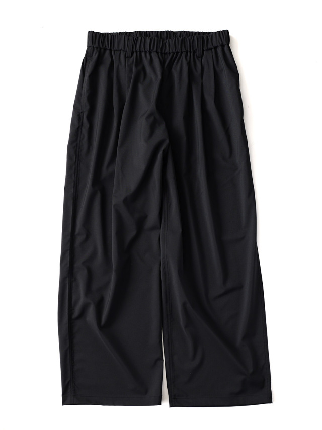 FLISTFIA -  Loose Fit Easy Trousers - Black