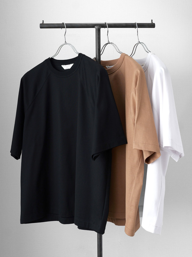 STILL BY HAND - Raglan Half Sleeve T-Shirt