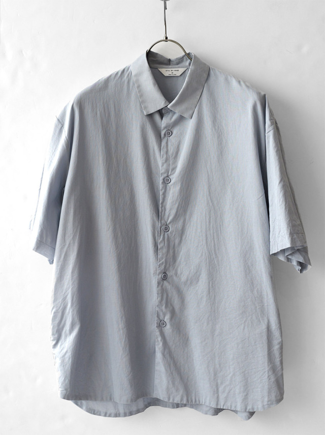 STILL BY HAND - Cotton Loan S/S Shirt - Smoke Blue