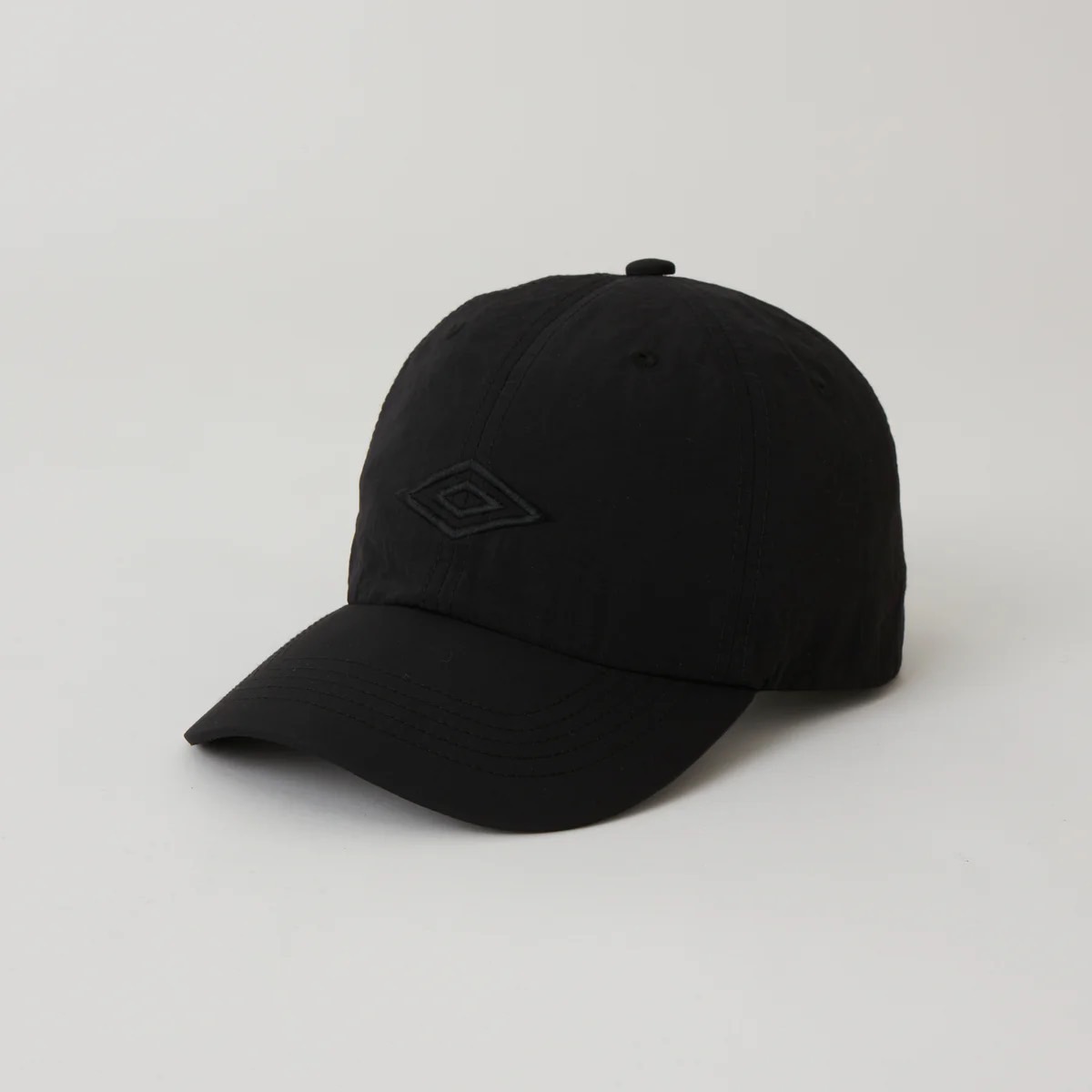 White Mounatineering WM × UMBRO 6PANEL CAP