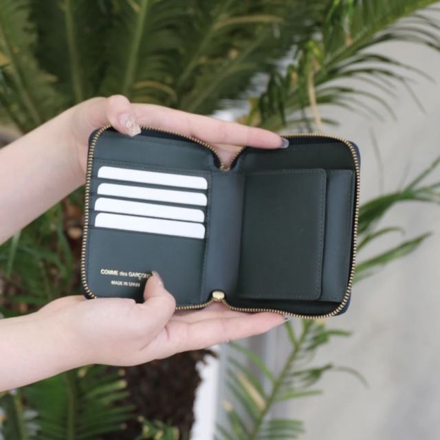 Wallet COMME des GARCONS 二つ折りZIP財布(Classic) - 8Z-D002-051