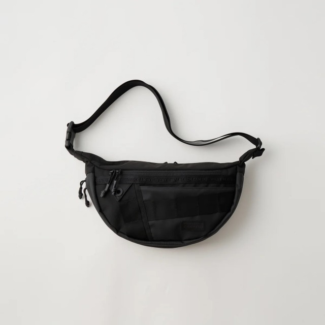 White Mounatineering WM × BRIEFING BODY BAG