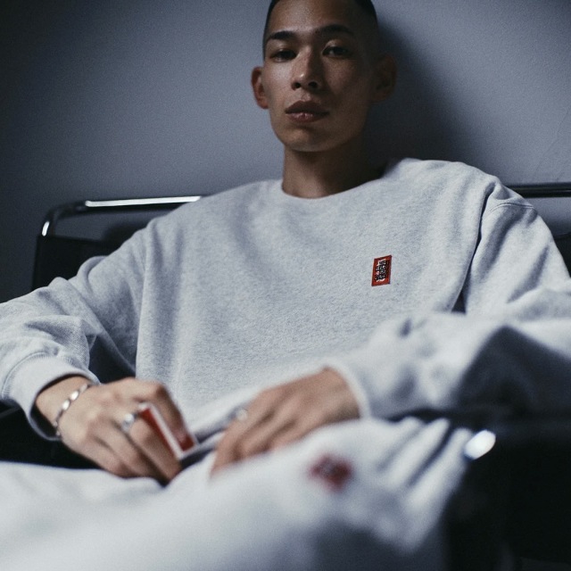 【BlackEyePatch】HWC CREW SWEAT BlackEyePatch SMALL HWC CREW SWEAT