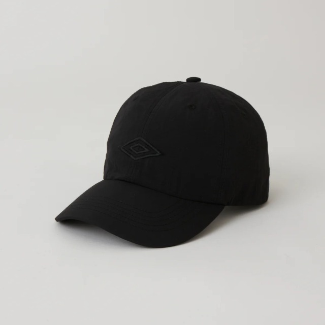 White Mounatineering WM × UMBRO 6PANEL CAP