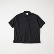 White Mounatineering REGULAR COLLAR HALF SLEEVE SHIRT