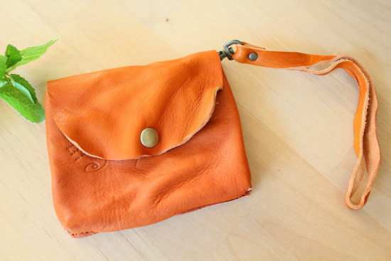 arome de muguet*アングランドアルブルデジカメケース