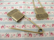 アンティーク風ナンバーピン