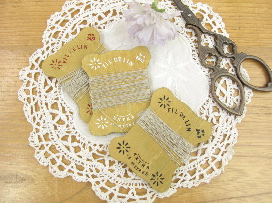 木の巻板レース付きＳ