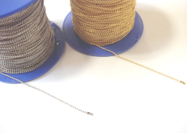 ボールチェーン 業務用 太さ1.5mm、太さ2.3mm メートル切り売り（コネクター別売） B15000  B23000 シルバー、ゴールドがあります。