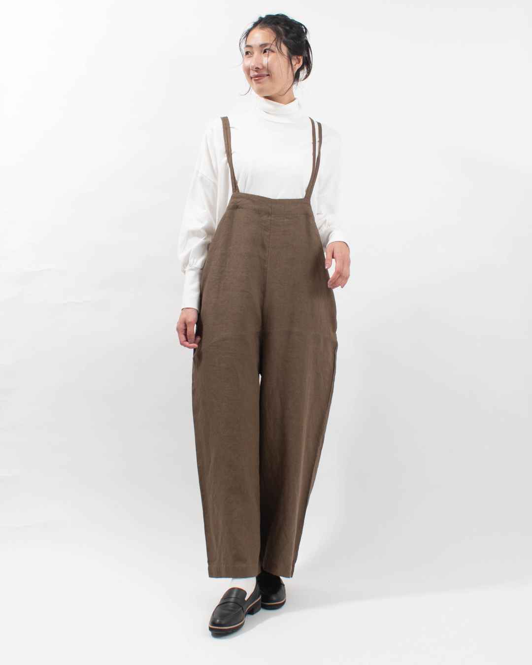 01EWP14503 blue willow リネン太番手肩ひも2重サロペット