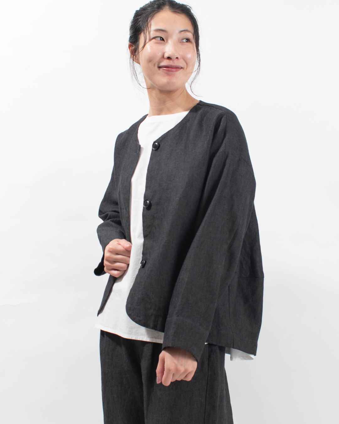01EWP17501 blue willow リネン太番手切替コクーンジャケット