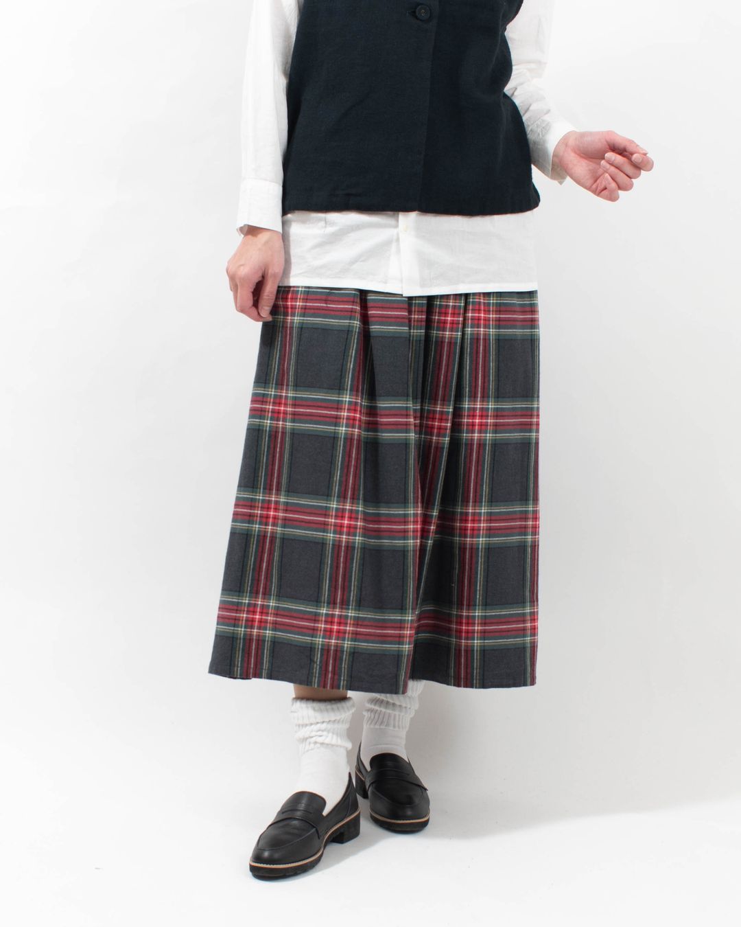 01EWS13603 blue willow コットンリネンチェックギャザースカート