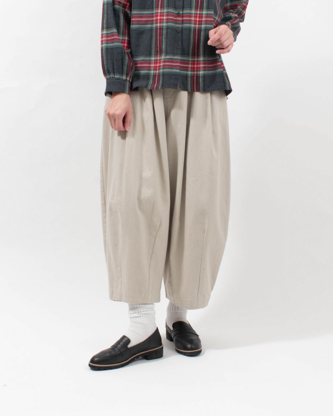 01EWS14625  blue willow コットンデニム織りバルーンパンツ