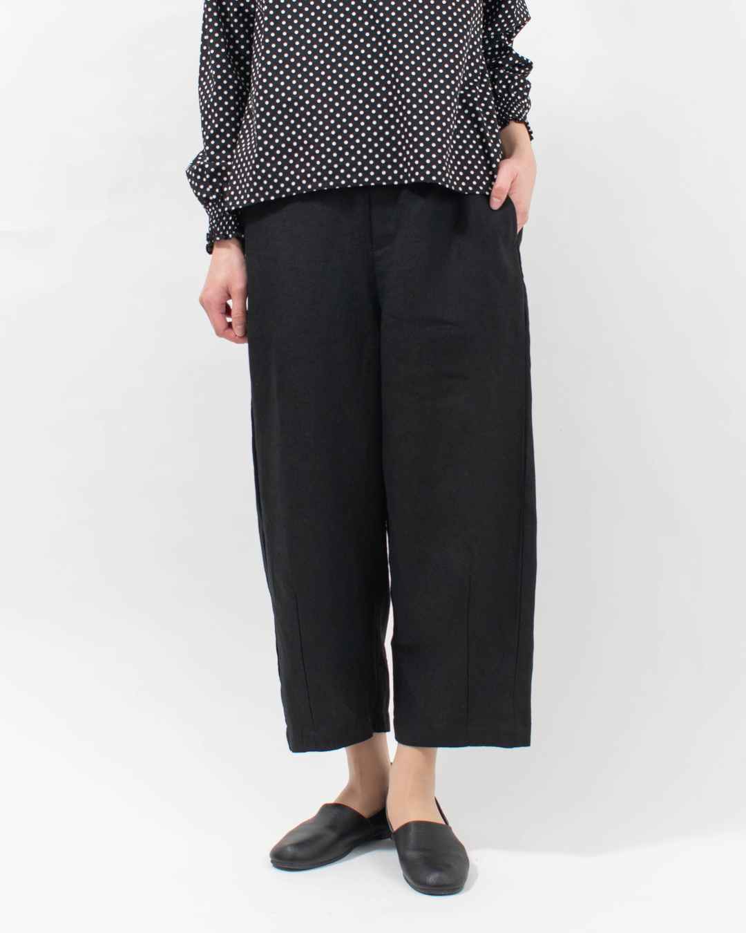 01FSP14003  blue willow リネン太番手パンツ