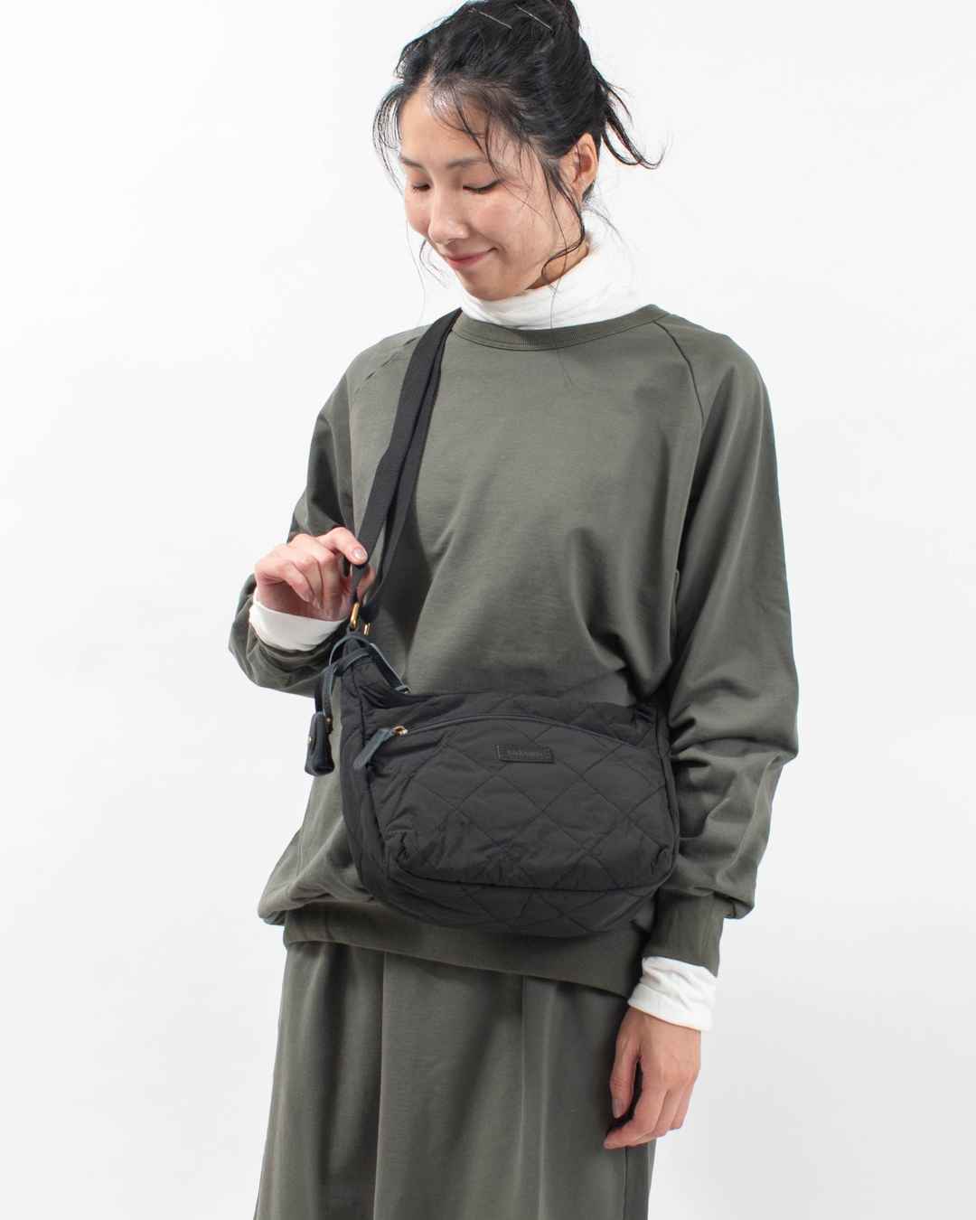 11987 toleur ナイロンキルティングショルダー