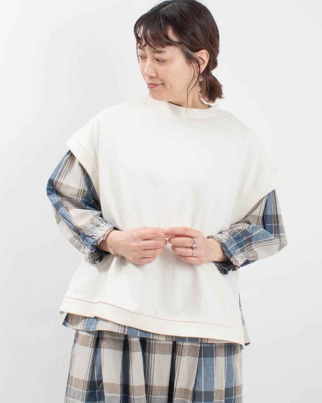 751-298  Bliss bunch ミニ裏毛サイドスリットプルオーバーベスト