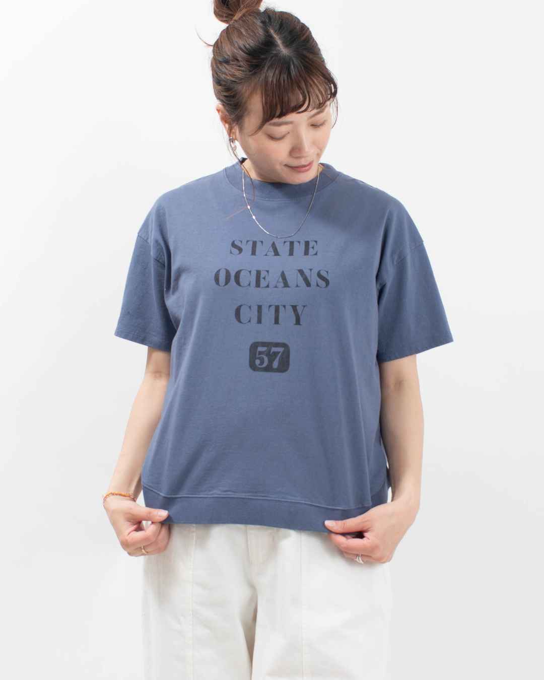 BLUE LAKE MARKET アメリカンドライ天竺||ヘムラウンドプリントTee<STATE OCEANS CITY 57>